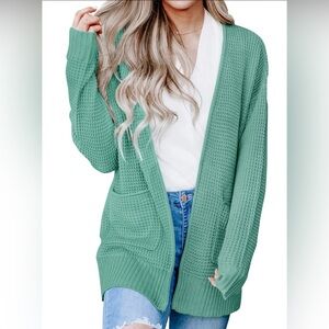 Elegant Green Women's Cardigan Sweater